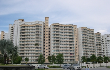 Gold Coast Condominium