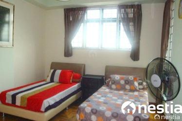 I am looking at Sturdee View's property listing, $1,100/mth, what do you think about this?