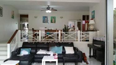I am looking at Brookvale Park's property listing, $2,900/mth, what do you think about this?