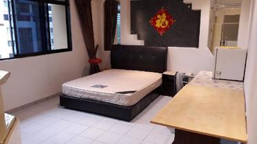 I am looking at Boon Teck Apts's property listing, $1,300/mth, what do you think about this?