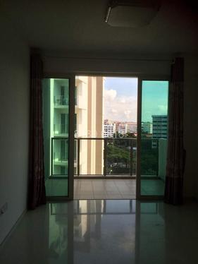 I am looking at Vacanza @ East's property listing, $2,800/mth, what do you think about this?