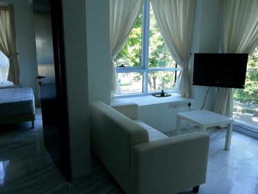 I am looking at Fifty-Two Stevens's property listing, $2,200/mth, what do you think about this?