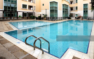 I am looking at Gold Palm Mansions's property listing, $3,300/mth, what do you think about this?