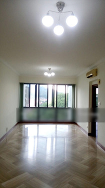 I am looking at Glendale Park's property listing, $2,900/mth, what do you think about this?