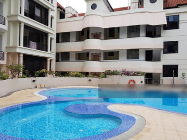 I am looking at 28 Shelford's property listing, $3,000/mth, what do you think about this?