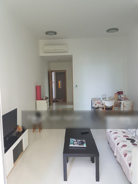 I am looking at Vacanza @ East's property listing, $2,900/mth, what do you think about this?
