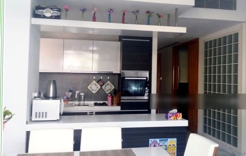 Buckley 18,18 Buckley Road,Entire unit,3 Bedrooms,Condominiums