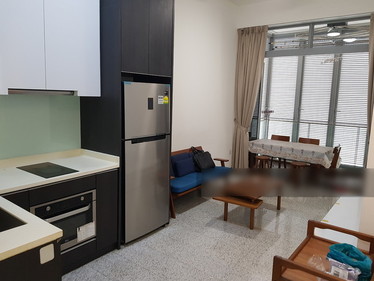 I am looking at Hillsta's property listing, $2,400/mth, what do you think about this?