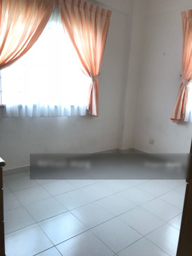 I am looking at Le Conney Park's property listing, $2,350/mth, what do you think about this?