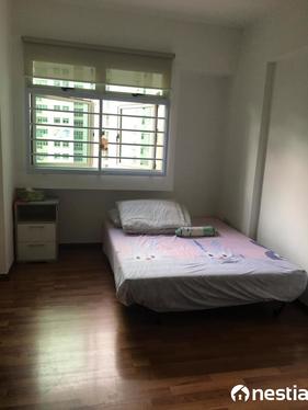 I am looking at 201D Punggol Field's property listing, $650/mth, what do you think about this?