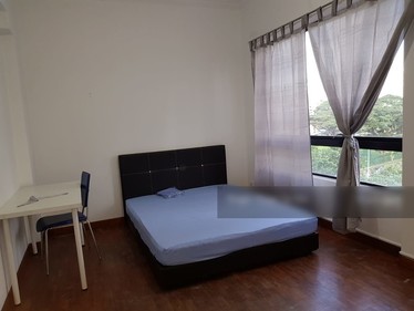 I am looking at Boon Teck Lodge's property listing, $900/mth, what do you think about this?