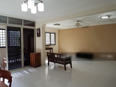 I am looking at 244 Kim Keat Link's property listing, $2,500/mth, what do you think about this?