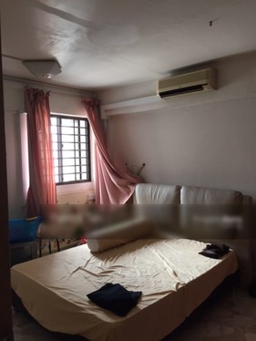 I am looking at 171 Woodlands Street 11's property listing, $2,200/mth, what do you think about this?