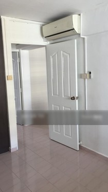I am looking at 677 Hougang Avenue 8's property listing, $600/mth, what do you think about this?