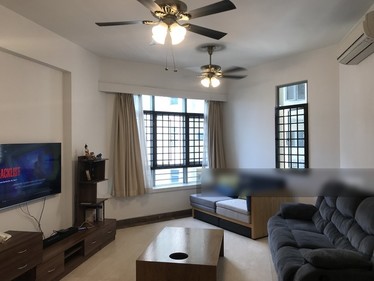 I am looking at The Makena's property listing, $2,800/mth, what do you think about this?