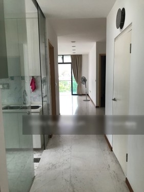 I am looking at D'hiro @ Hillside's property listing, $2,500/mth, what do you think about this?