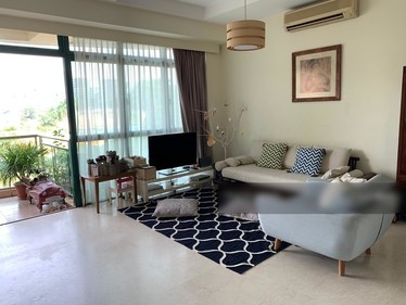 I am looking at Thomson 800's property listing, $4,200/mth, what do you think about this?