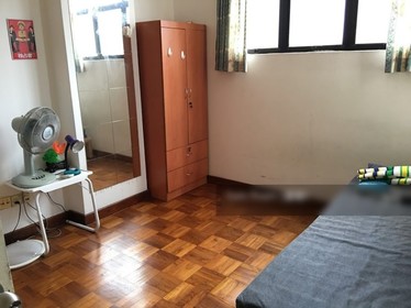 I am looking at Guilin Mansions's property listing, $700/mth, what do you think about this?