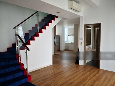 I am looking at Parc Aston's property listing, $5,800/mth, what do you think about this?
