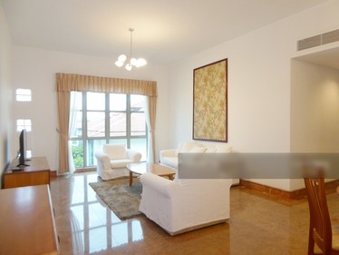 I am looking at Landbay Condo's property listing, $2,900/mth, what do you think about this?
