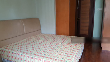 I am looking at Yishun Emerald's property listing, $2,400/mth, what do you think about this?