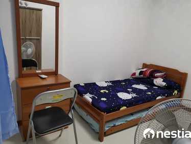 I am looking at 604B Tampines Ave 9's property listing, $700/mth, what do you think about this?