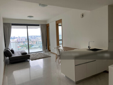 I am looking at Concourse Skyline's property listing, $3,900/mth, what do you think about this?