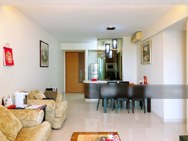 I am looking at Kovan Melody's property listing, $4,000/mth, what do you think about this?