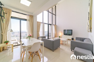 I am looking at The Trilinq's property listing, $6,800/mth, what do you think about this?