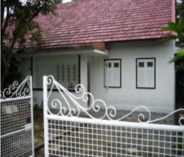 I am looking at 30 Kuo Chuan Avenue's property listing, $4,000/mth, what do you think about this?