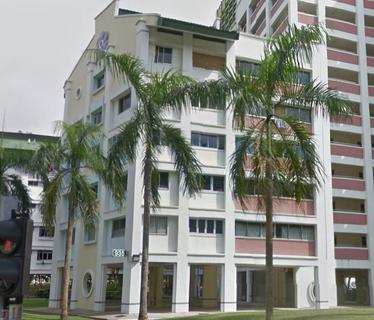 I am looking at 935 Yishun Central 1's property listing, $550/mth, what do you think about this?