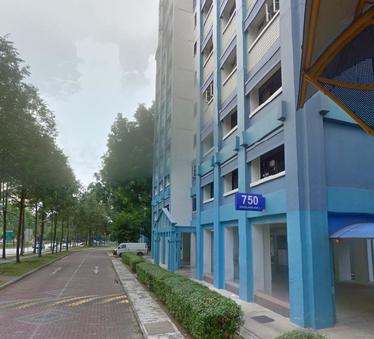 I am looking at 750 Woodlands Avenue 4's property listing, $500/mth, what do you think about this?