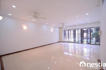 I am looking at Nassim Jade's property listing, $9,500/mth, what do you think about this?