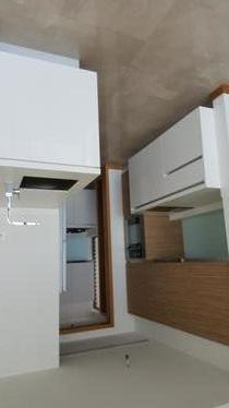 I am looking at Concourse Skyline's property listing, $5,000/mth, what do you think about this?