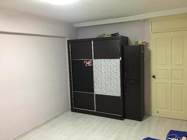 I am looking at 144 Bedok Reservoir Road's property listing, $800/mth, what do you think about this?