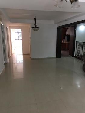 I am looking at 10 Jalan Batu's property listing, $2,700/mth, what do you think about this?