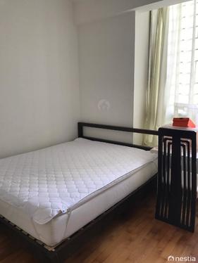 I am looking at Versilia On Haig's property listing, $950/mth, what do you think about this?
