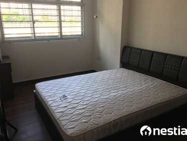 I am looking at 209A Punggol Place's property listing, $600/mth, what do you think about this?