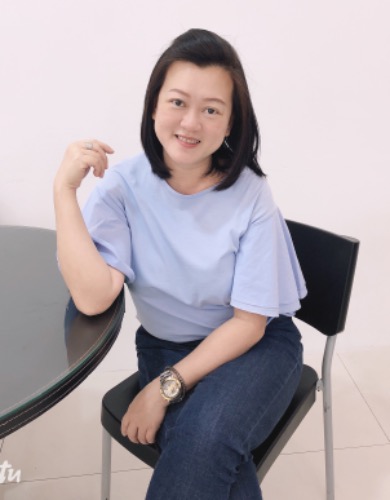 Maureen Lee R020209Z 97438382