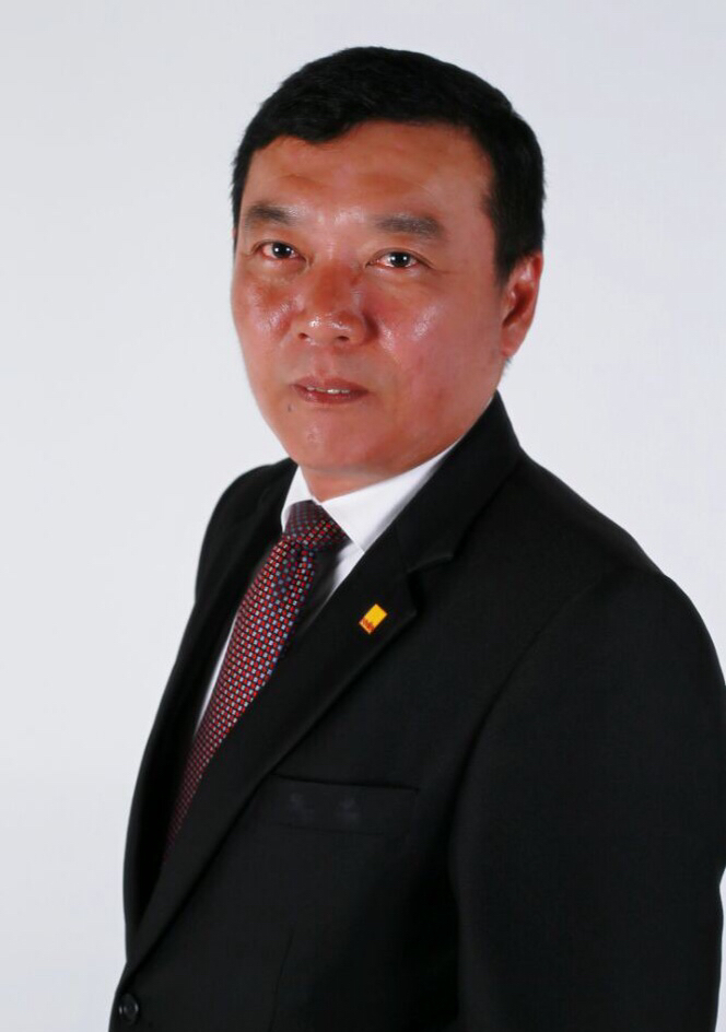 Steven Tang R009051H 90728620